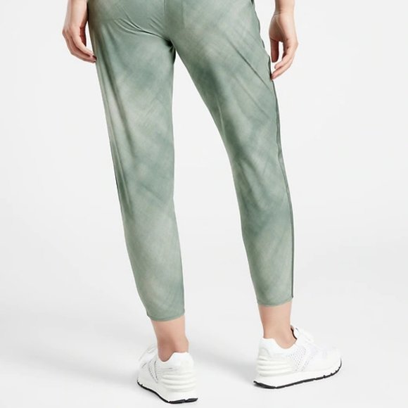 Athleta Nolita Slim Tapered Printed Crop Pant size 16 Grey - Picture 10 of 10